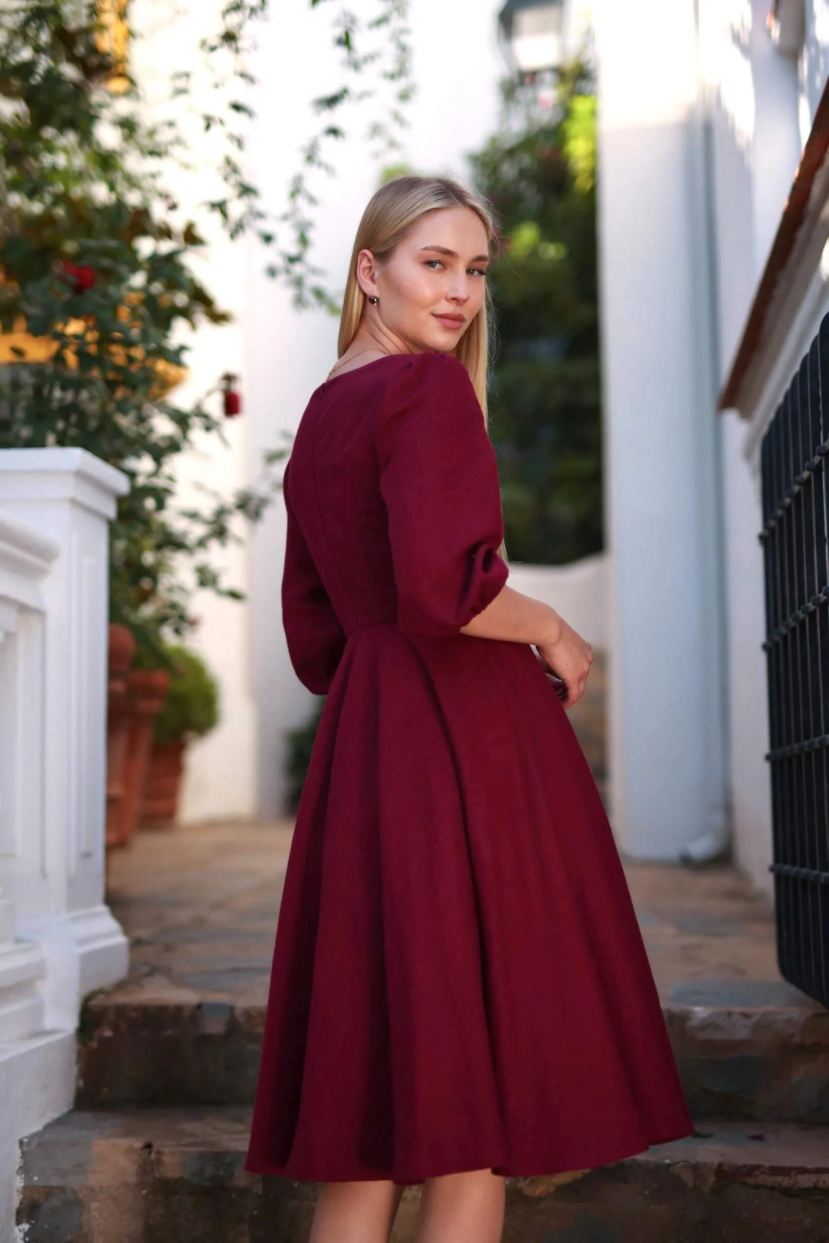 Bardetta Linen Dress - Image 34