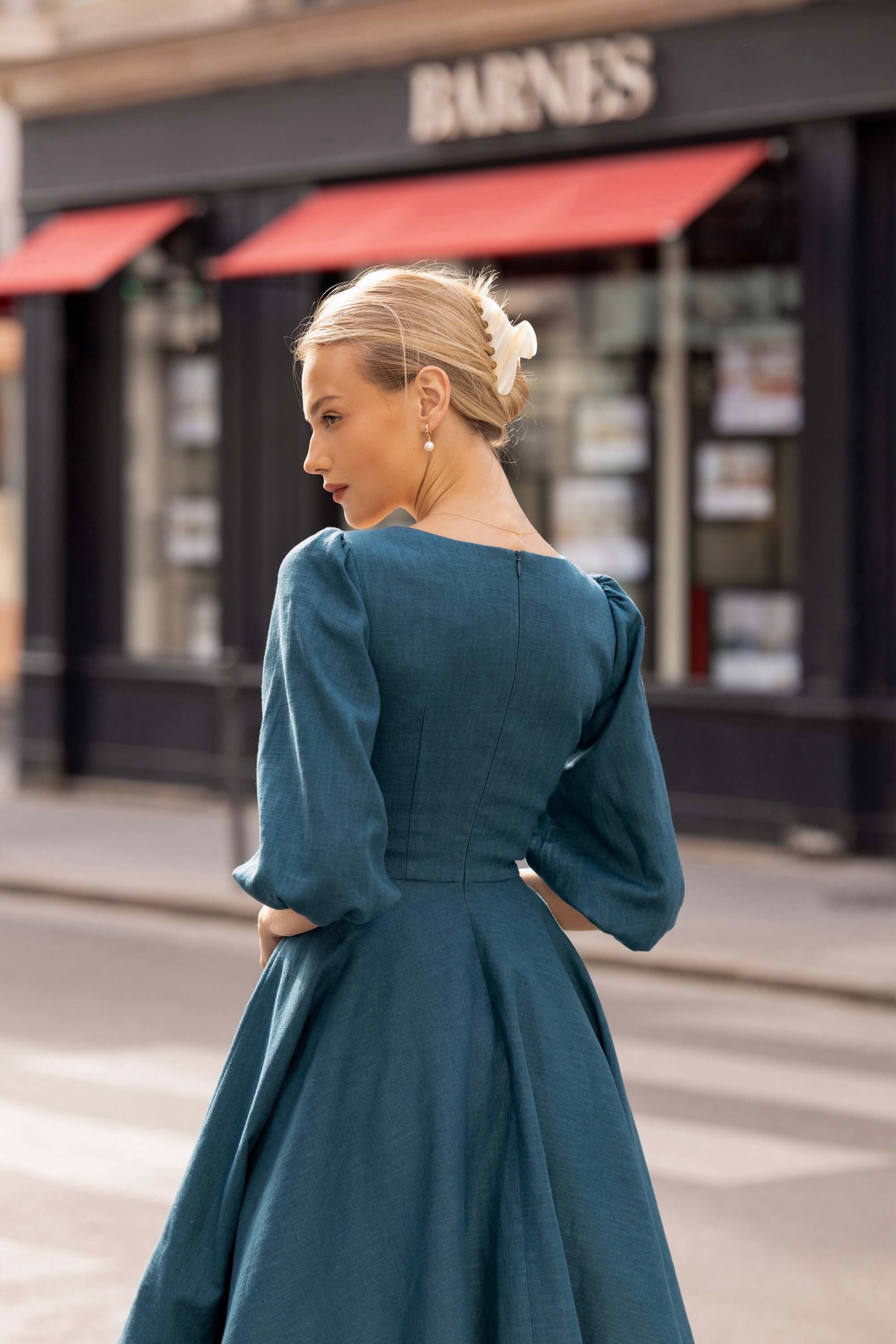Bardetta Linen Dress - Image 11