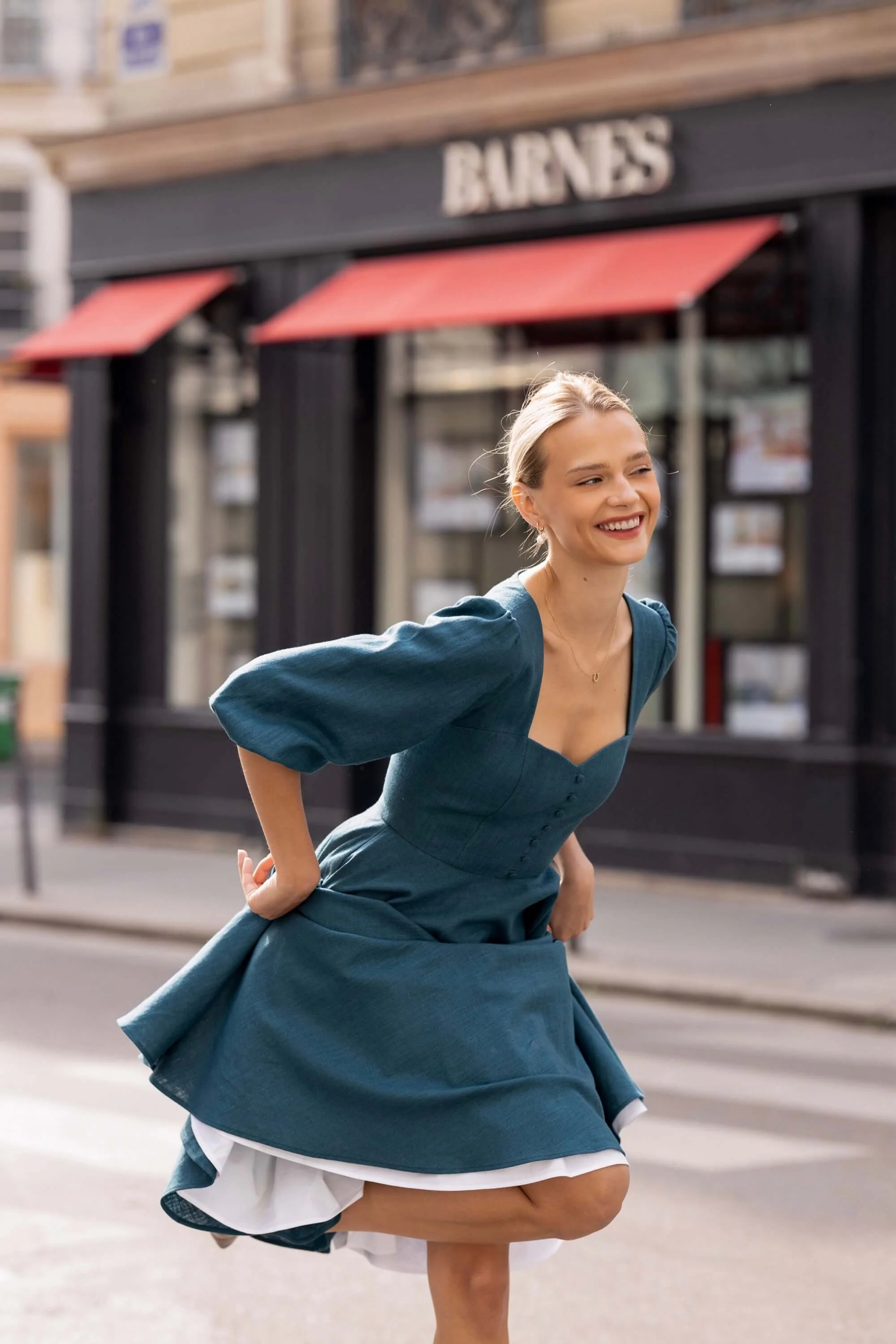Bardetta Linen Dress - Image 9
