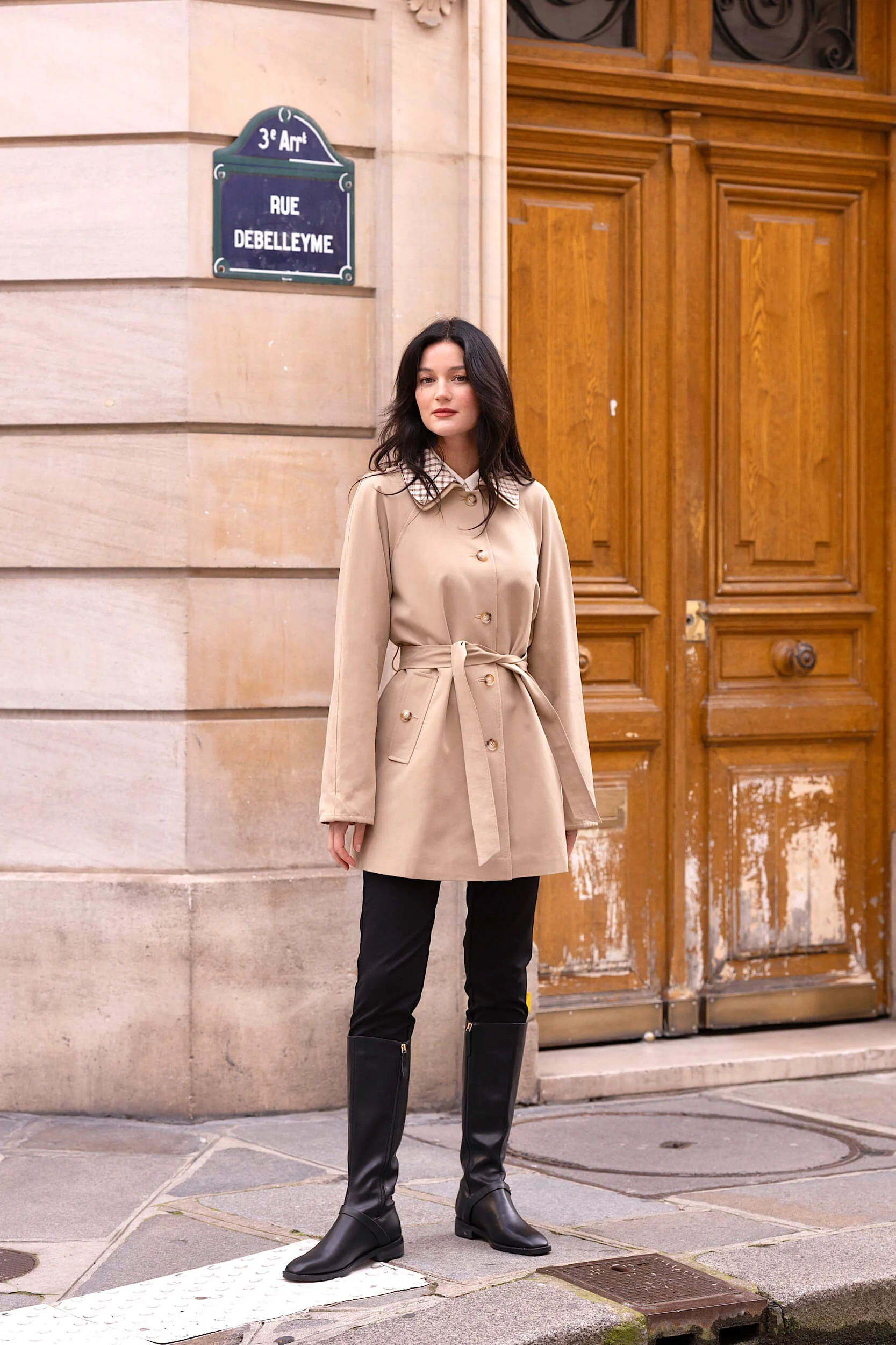 Charlie Short Trenchcoat - Image 4