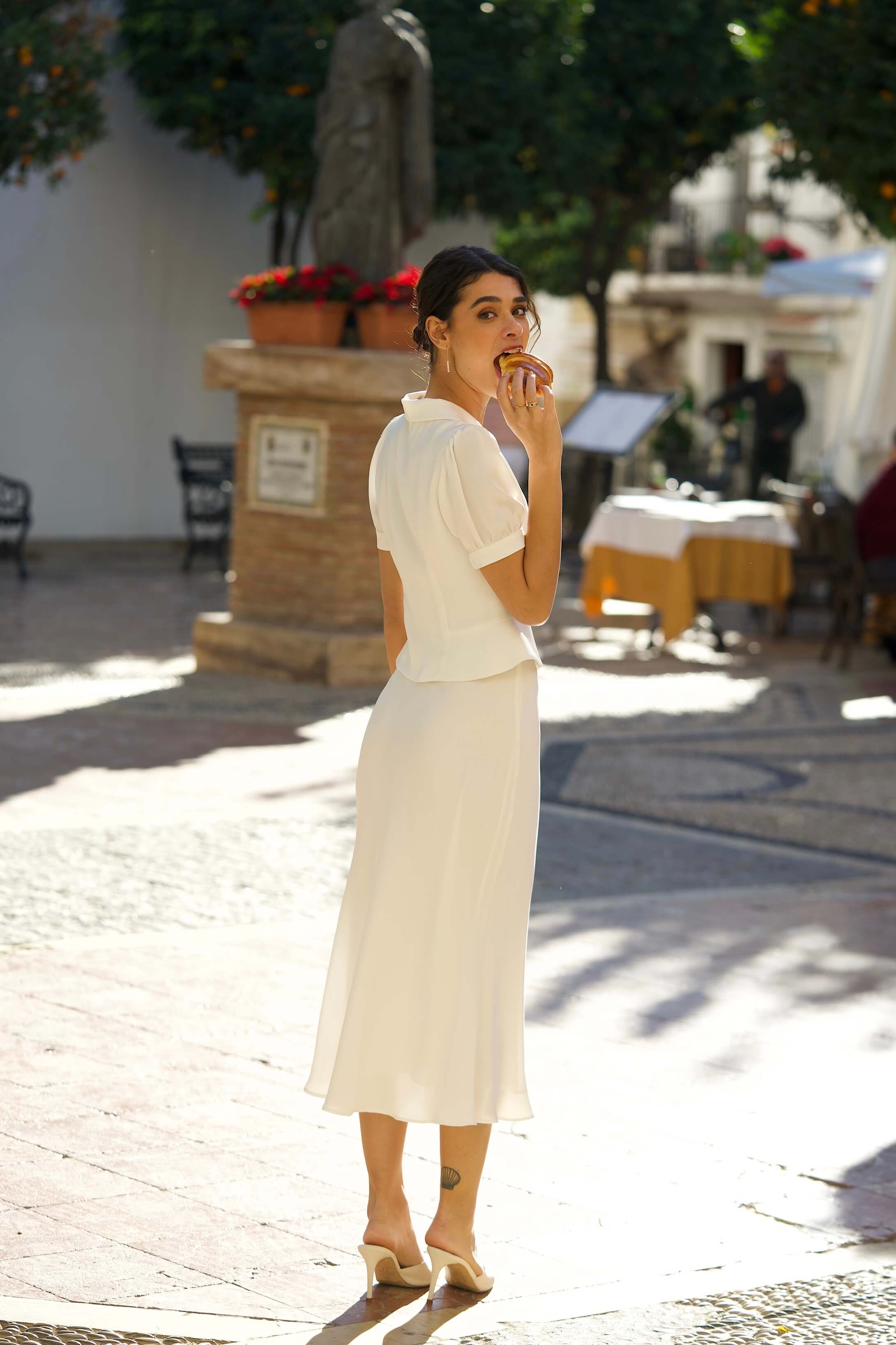 Talia Silk Two Piece - Image 13